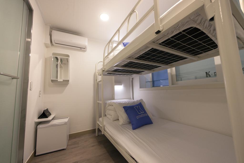 K-Guesthouse Myeongdong 1 Сеул Номер фото