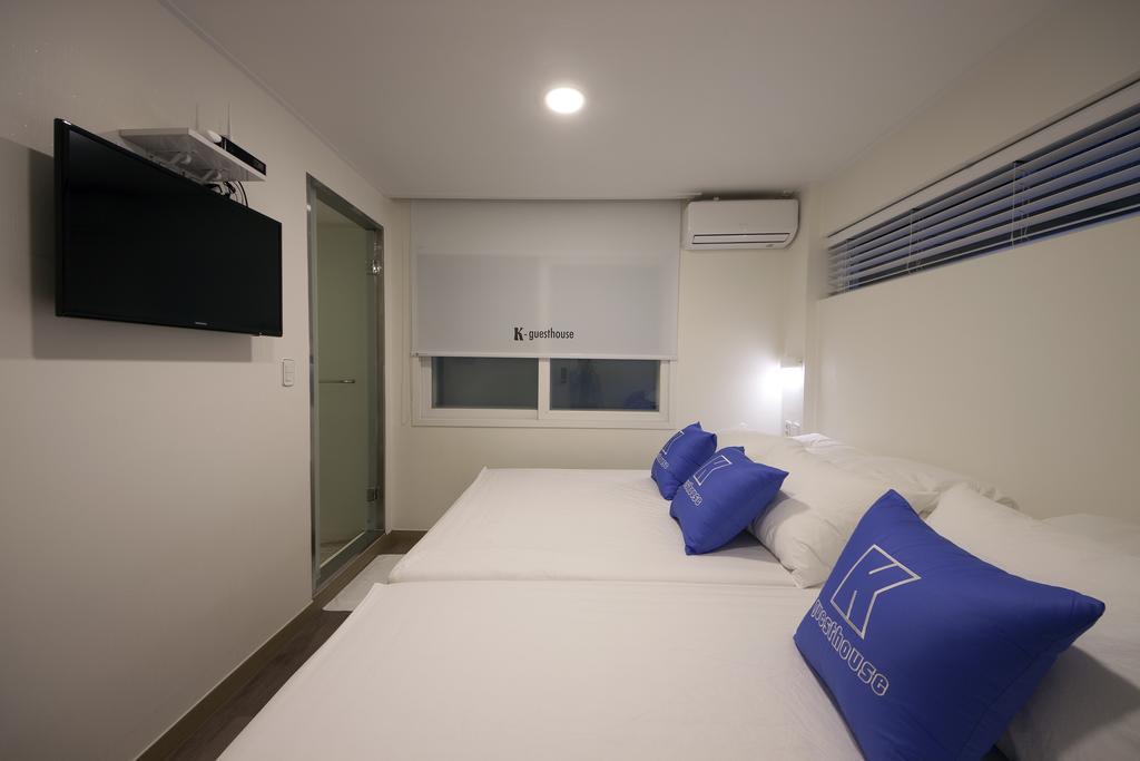 K-Guesthouse Myeongdong 1 Сеул Номер фото
