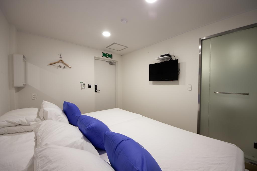 K-Guesthouse Myeongdong 1 Сеул Экстерьер фото