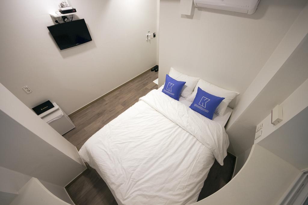 K-Guesthouse Myeongdong 1 Сеул Экстерьер фото