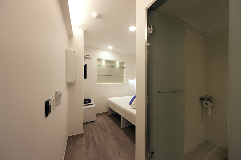 K-Guesthouse Myeongdong 1 Сеул Экстерьер фото