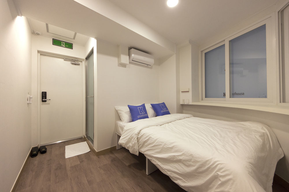 K-Guesthouse Myeongdong 1 Сеул Экстерьер фото